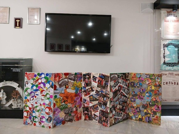 Выставка «Для Музыкального театра с любовью»