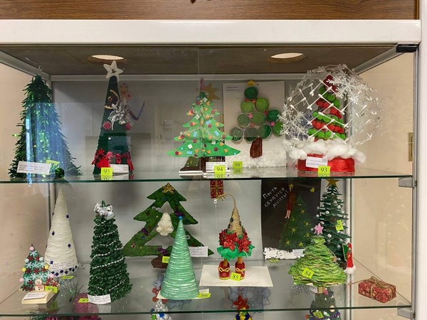 Выставка детского творчества «Чудо ёлки»