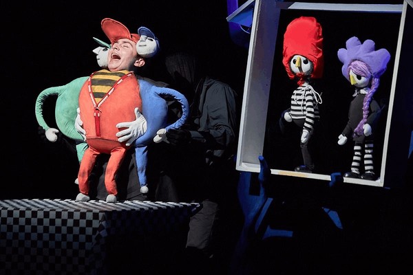 Спектакль «Как я любил летать»